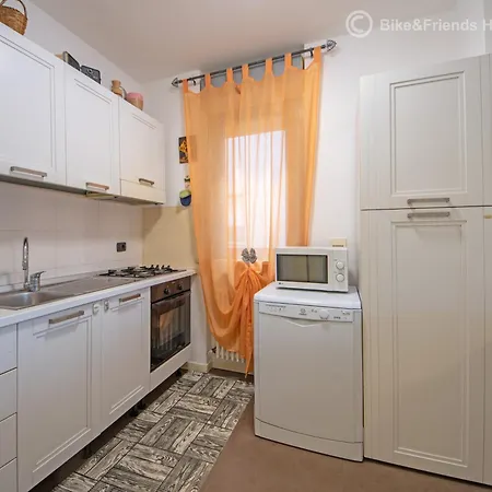 Serilary Apartment Pesaro