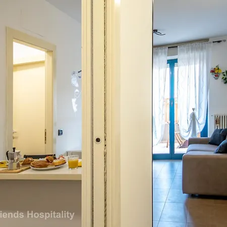 Serilary Apartment *